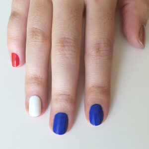 Passo 1, "Nautical Nail Art"