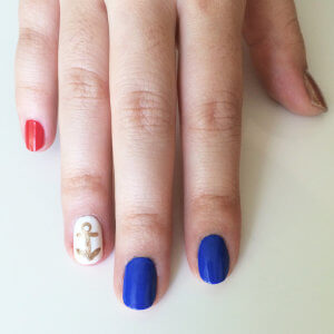 Passo 2, "Nautical Nail Art"