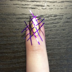 Passo 2 - Geometric Manicure