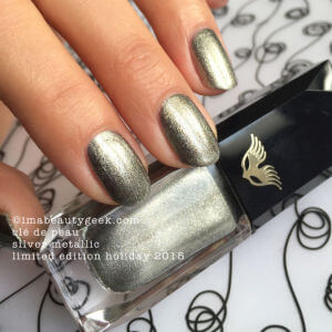 Verniz "Silver Metallic", Clé de Peau