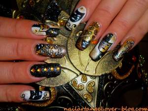 Design de unhas inspiradas no Carnaval de Veneza