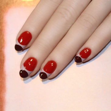 DIY: manicura “Modern Half-Moon” por Jin Soon Choi